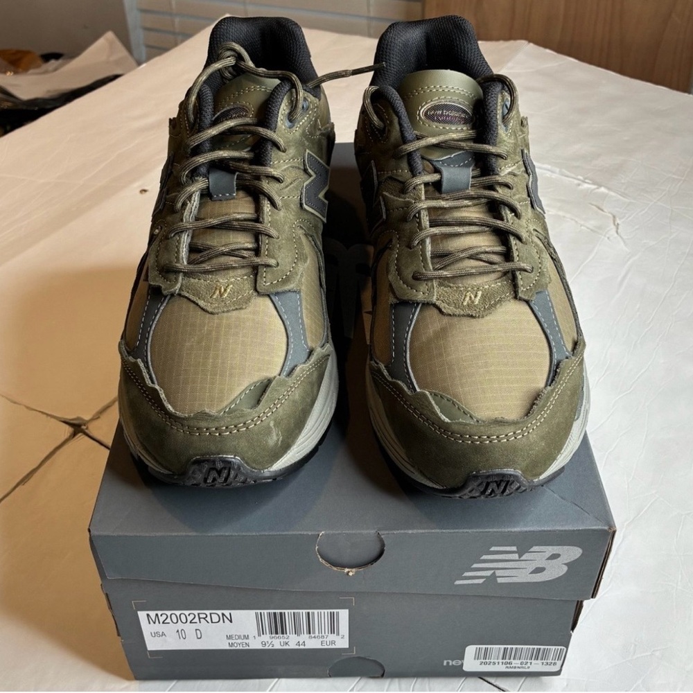 New Balance 2002R Protection Pack Green - Picture 3 of 6